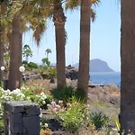 Cosy Well Located Tenerife Sur Golf